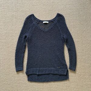 Women’s Abercrombie & Fitch Sweater